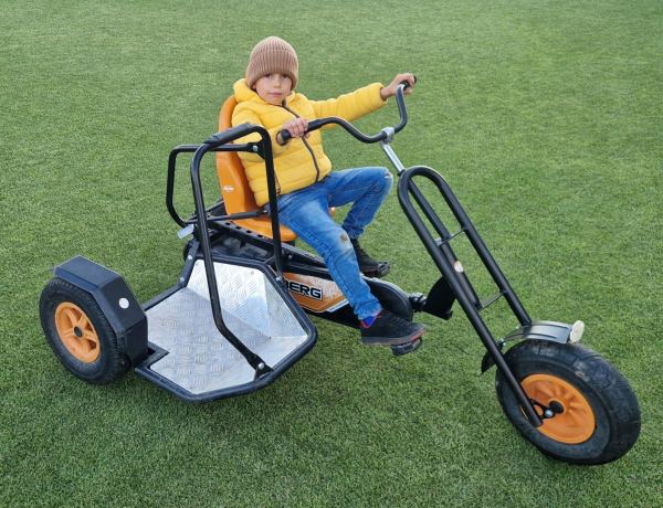 Šliapacia kára BERG prenájom Kežmarok - ELMAS